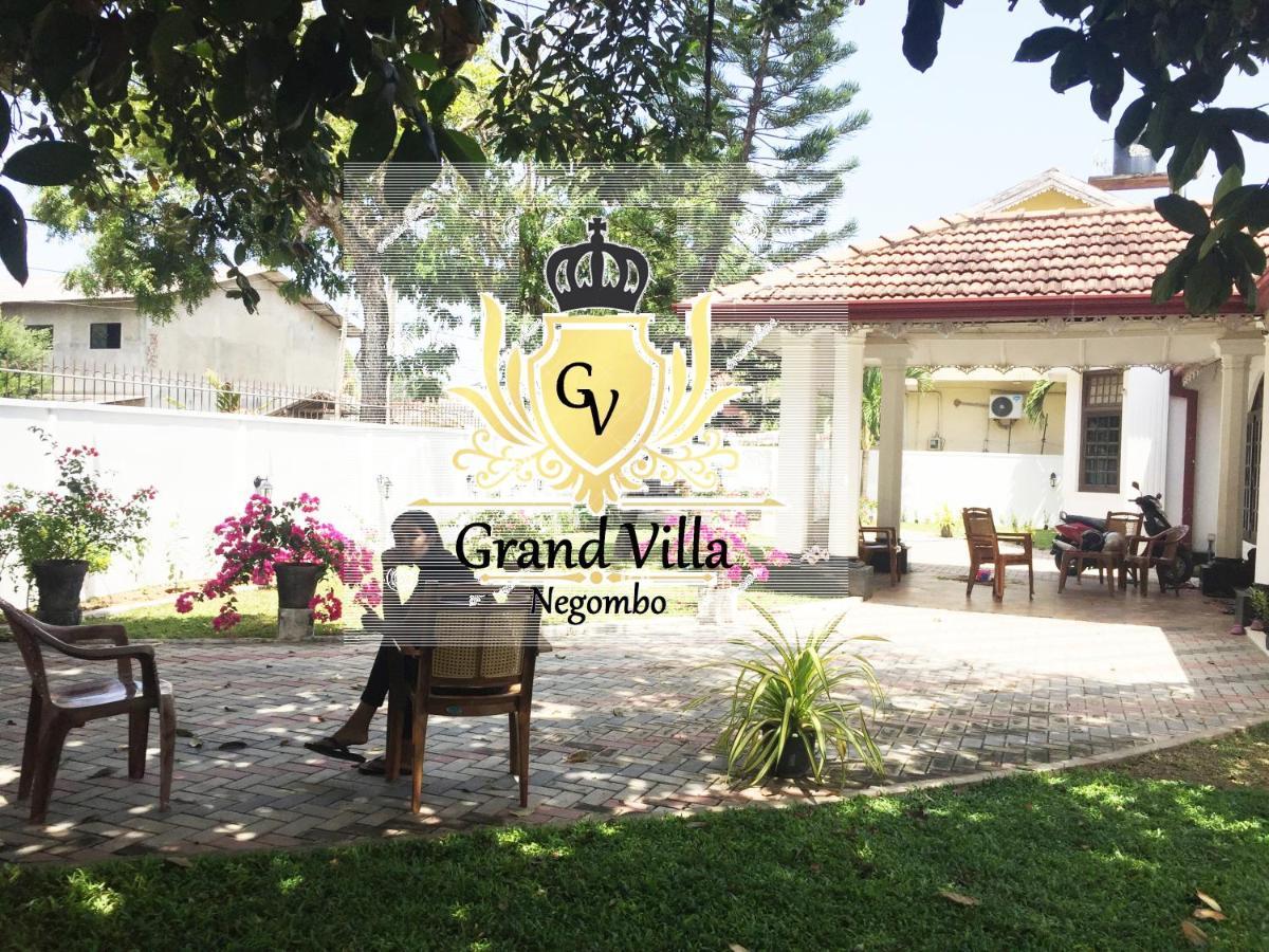 Grand Villa Негомбо Екстериор снимка